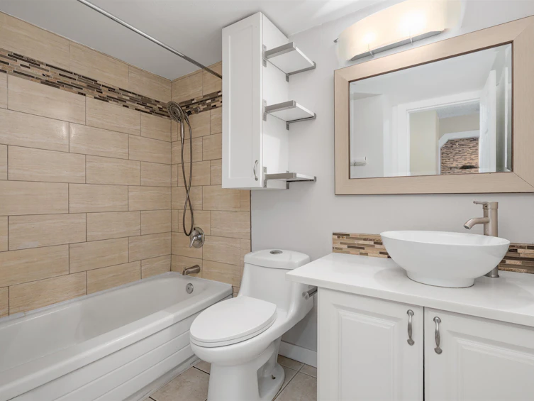 108-910 W 8th Avenue, Vancouver, BC, V5Z 1E5 - 6