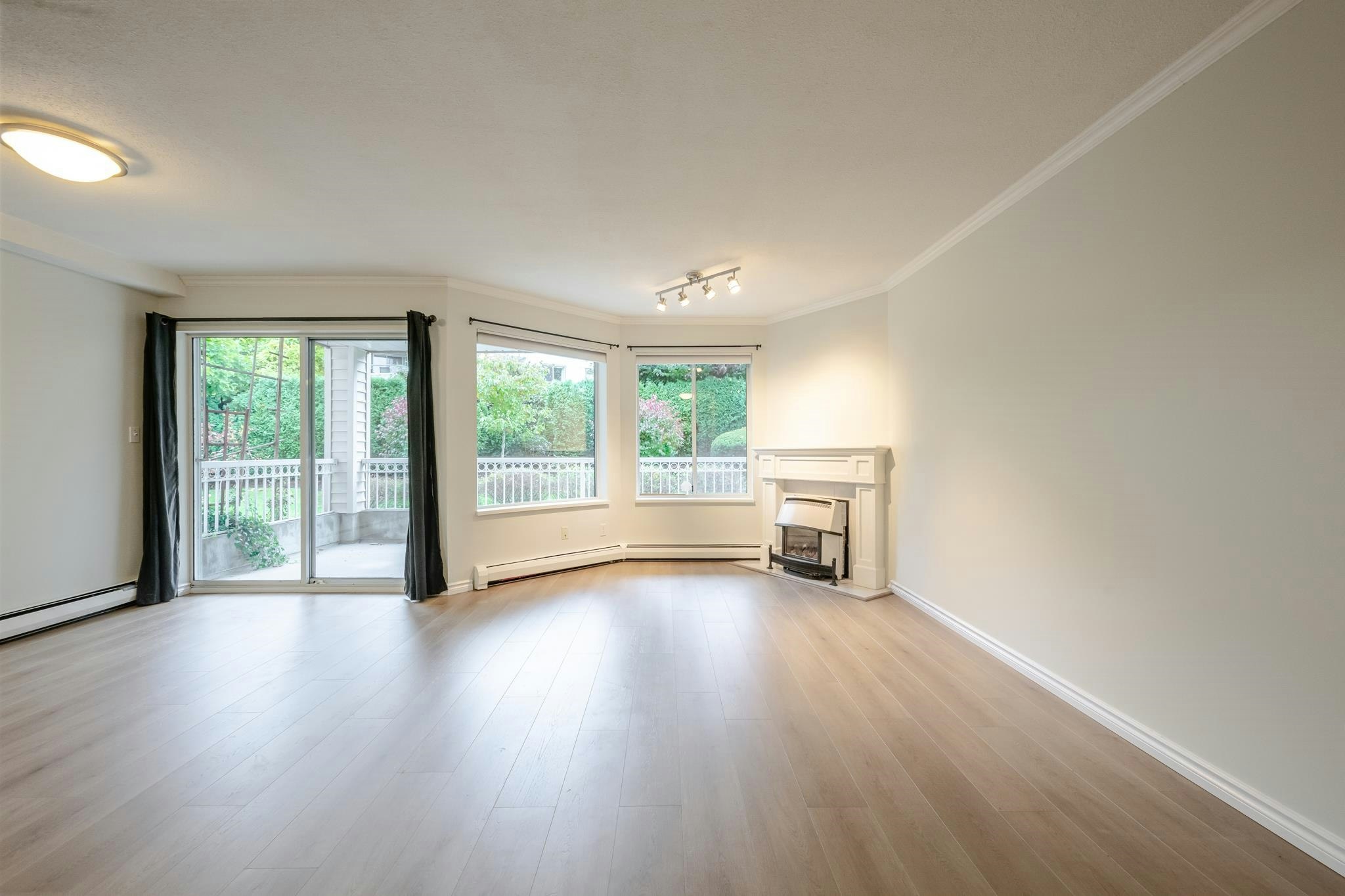 102-2491 Gladwin Road - 5