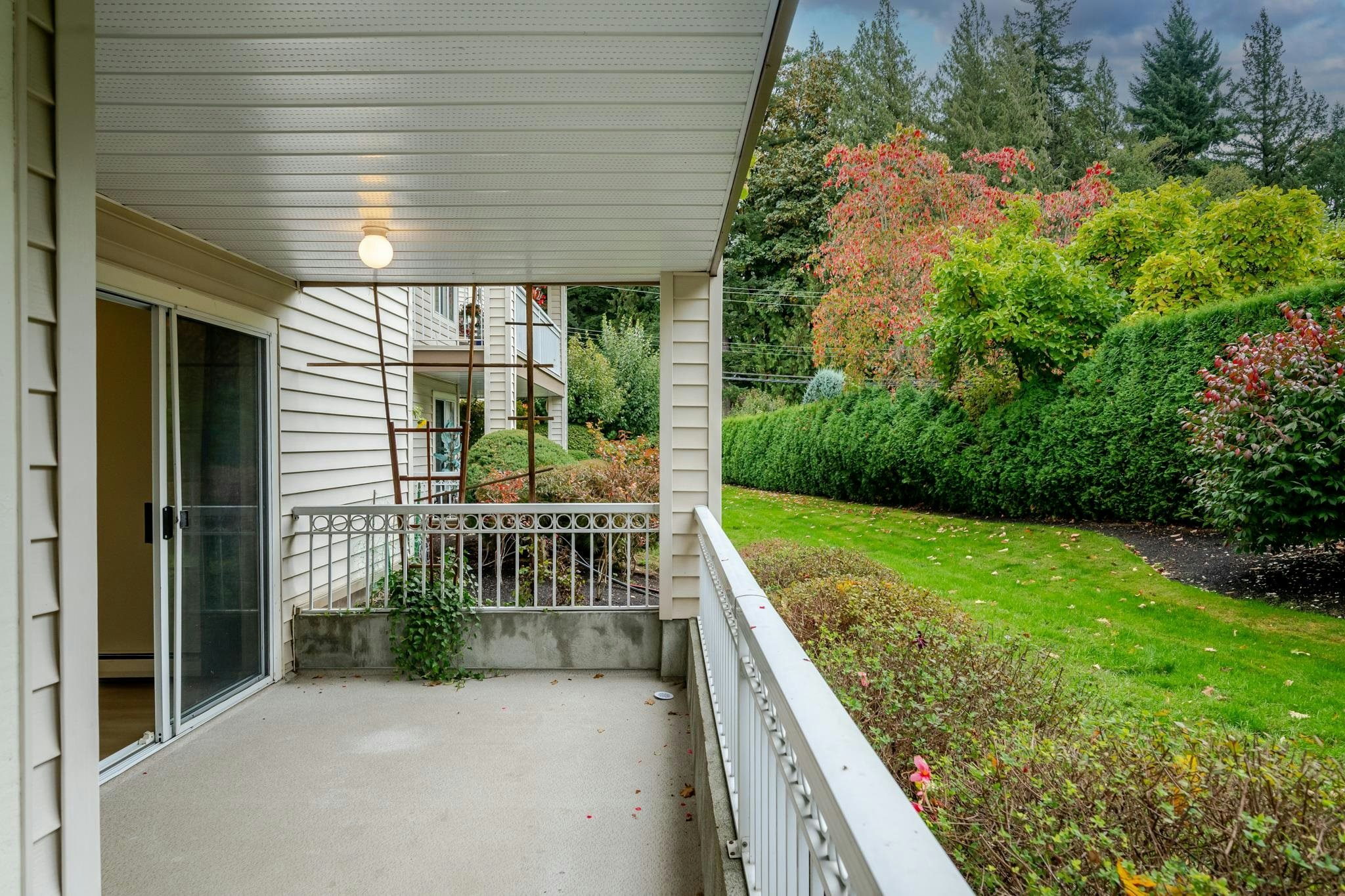 102-2491 Gladwin Road, Abbotsford, BC, V2T 3N8 - 18