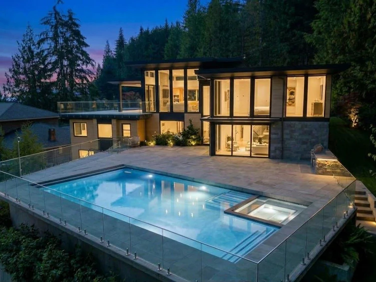 645 Ballantree Road, West Vancouver, BC, V7S 1W4