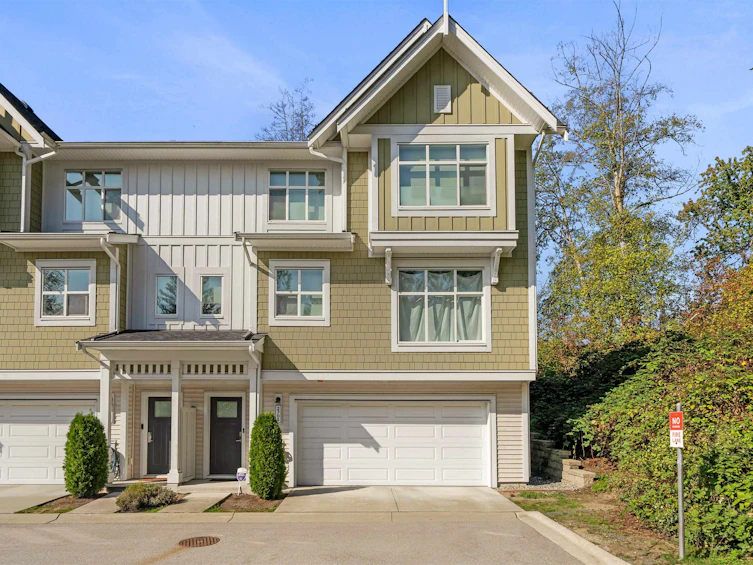 2705-23061 Lougheed Highway, Maple Ridge, BC, V2X 4L3