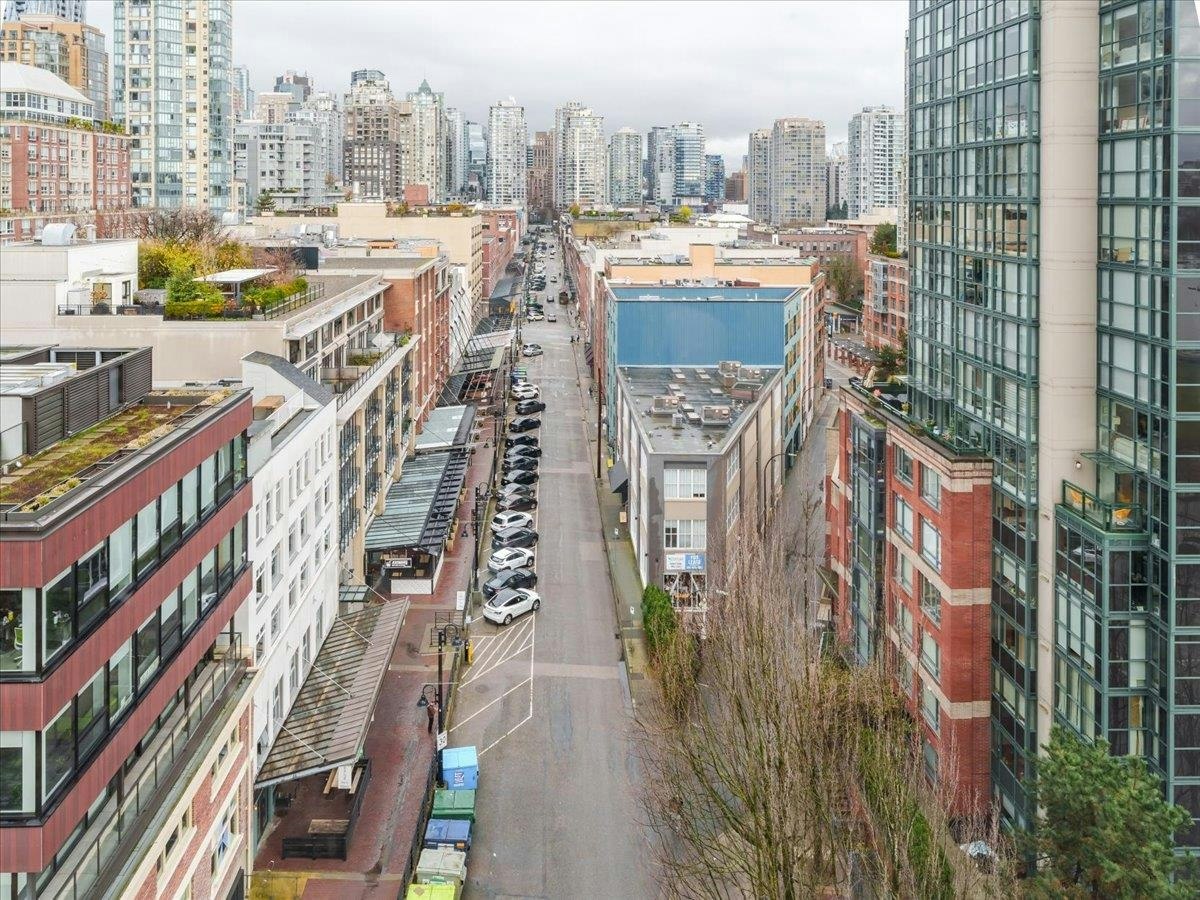 1206-388 Drake Street, Vancouver, BC, V6B 6A8 - 6