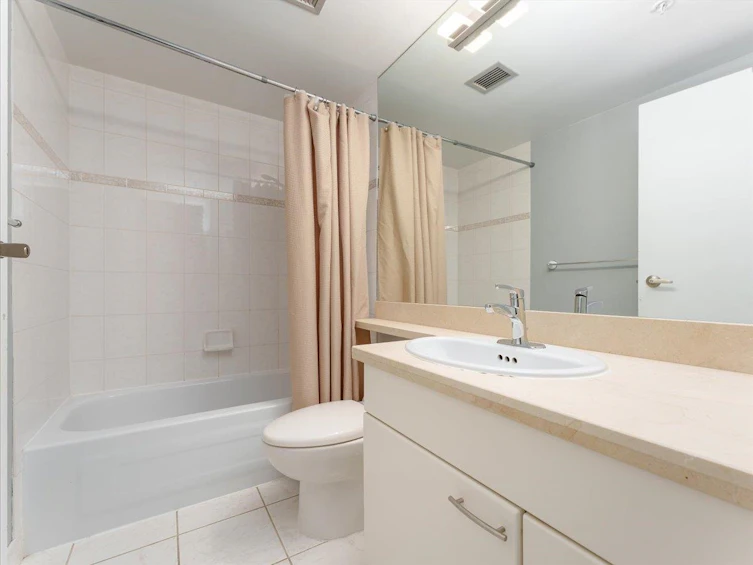1206-388 Drake Street, Vancouver, BC, V6B 6A8 - 12