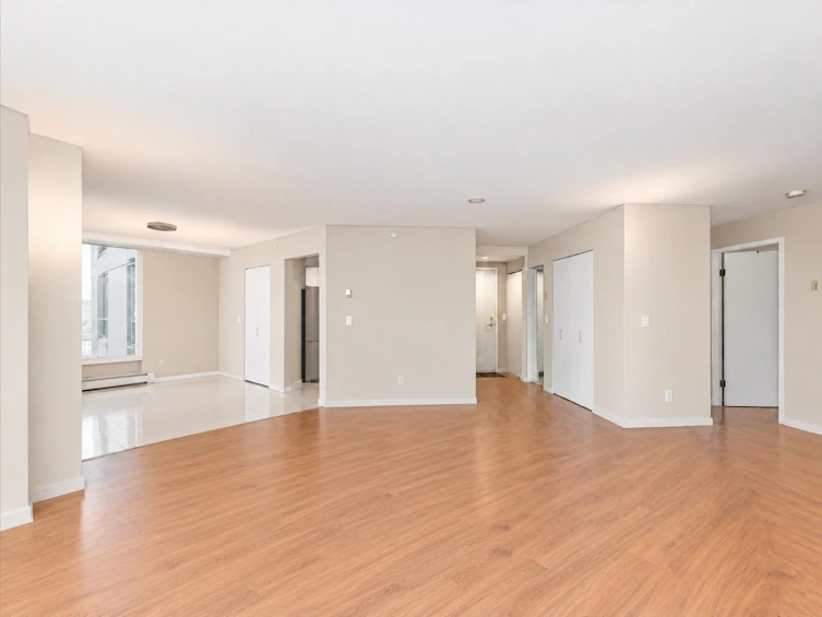 1206-388 Drake Street, Vancouver, BC, V6B 6A8 - 2