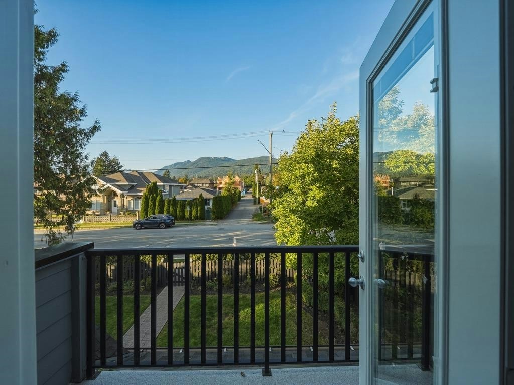 355 E 15th Street, North Vancouver, BC, V7L 2R6 - 30