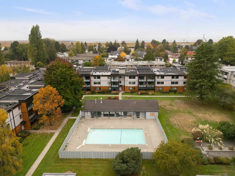 206-3451 Springfield Drive, Richmond, BC, V7E 1Z2 - 32