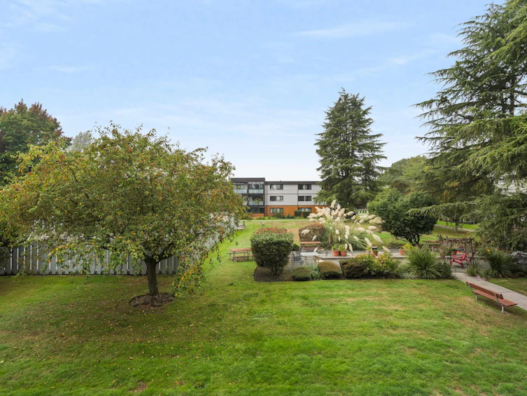 206-3451 Springfield Drive, Richmond, BC, V7E 1Z2 - 28