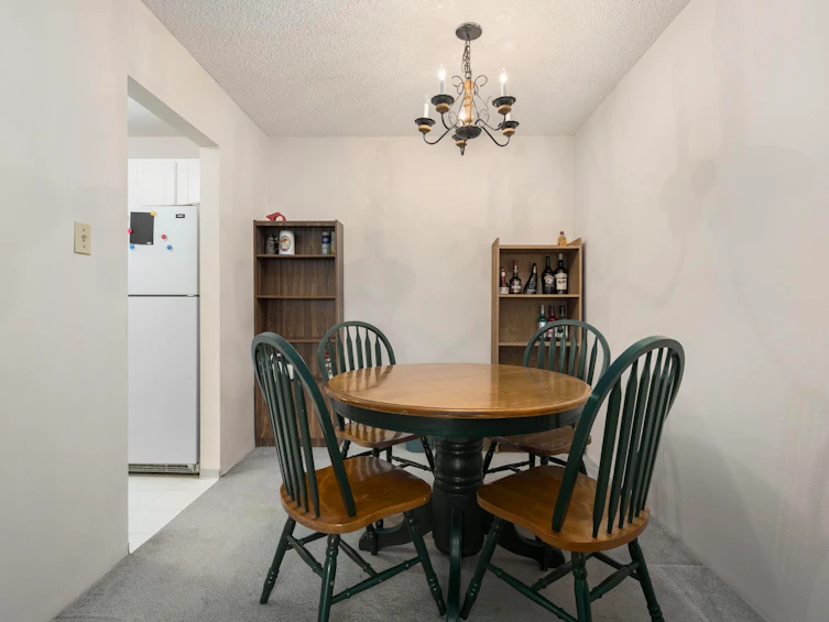 206-3451 Springfield Drive, Richmond, BC, V7E 1Z2 - 10