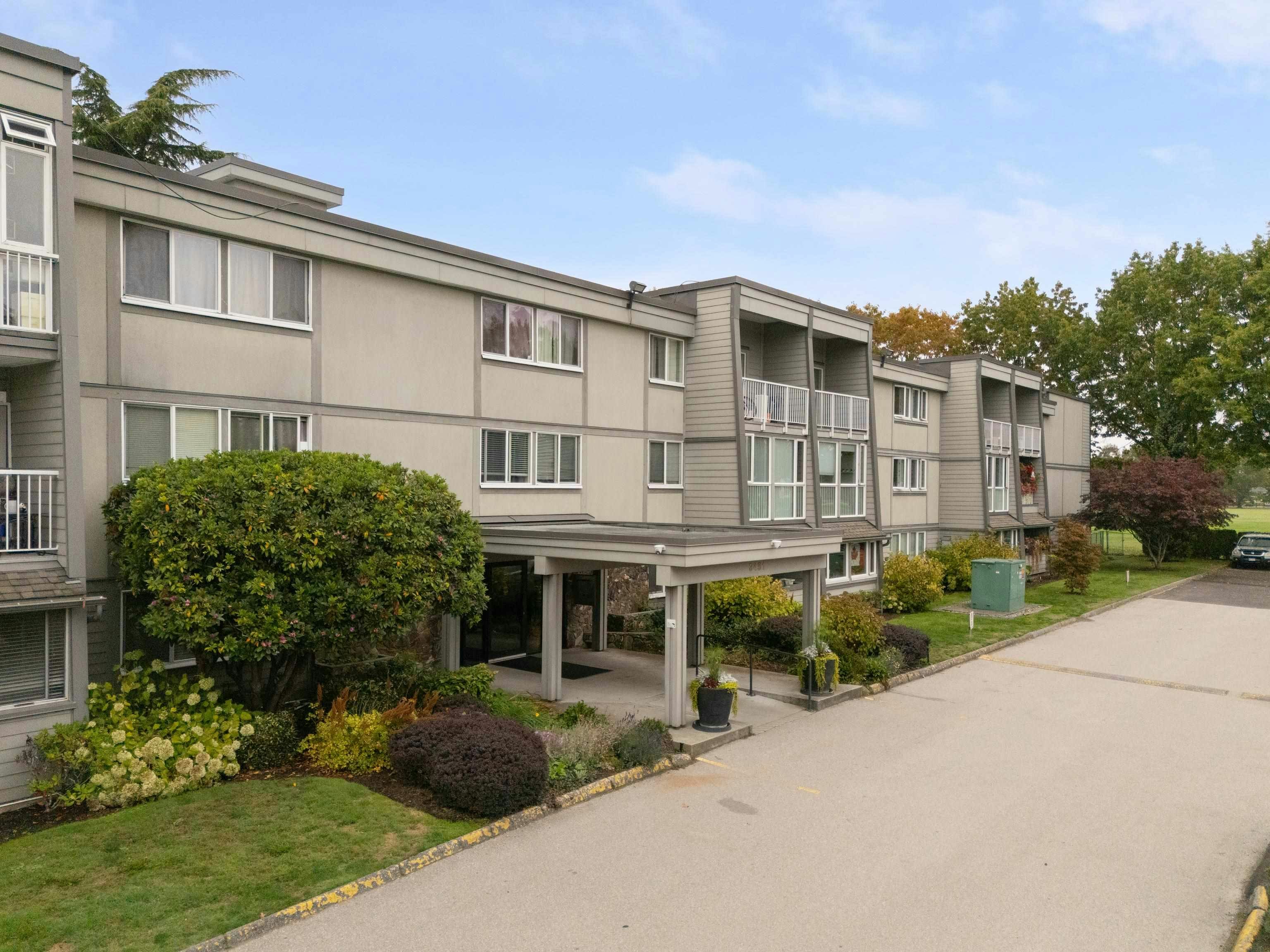 206-3451 Springfield Drive, Richmond, BC, V7E 1Z2 - 35