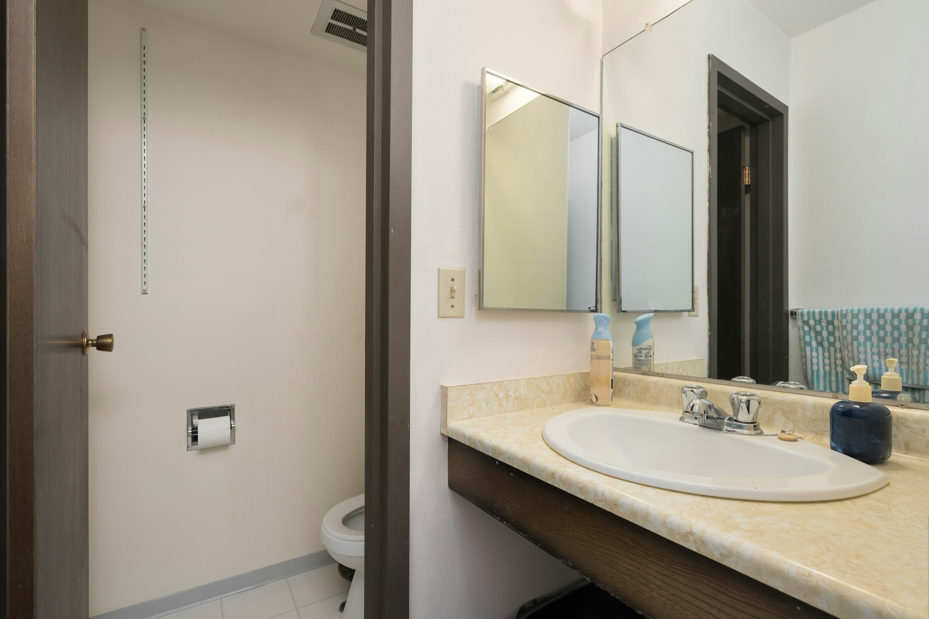 206-3451 Springfield Drive, Richmond, BC, V7E 1Z2 - 17