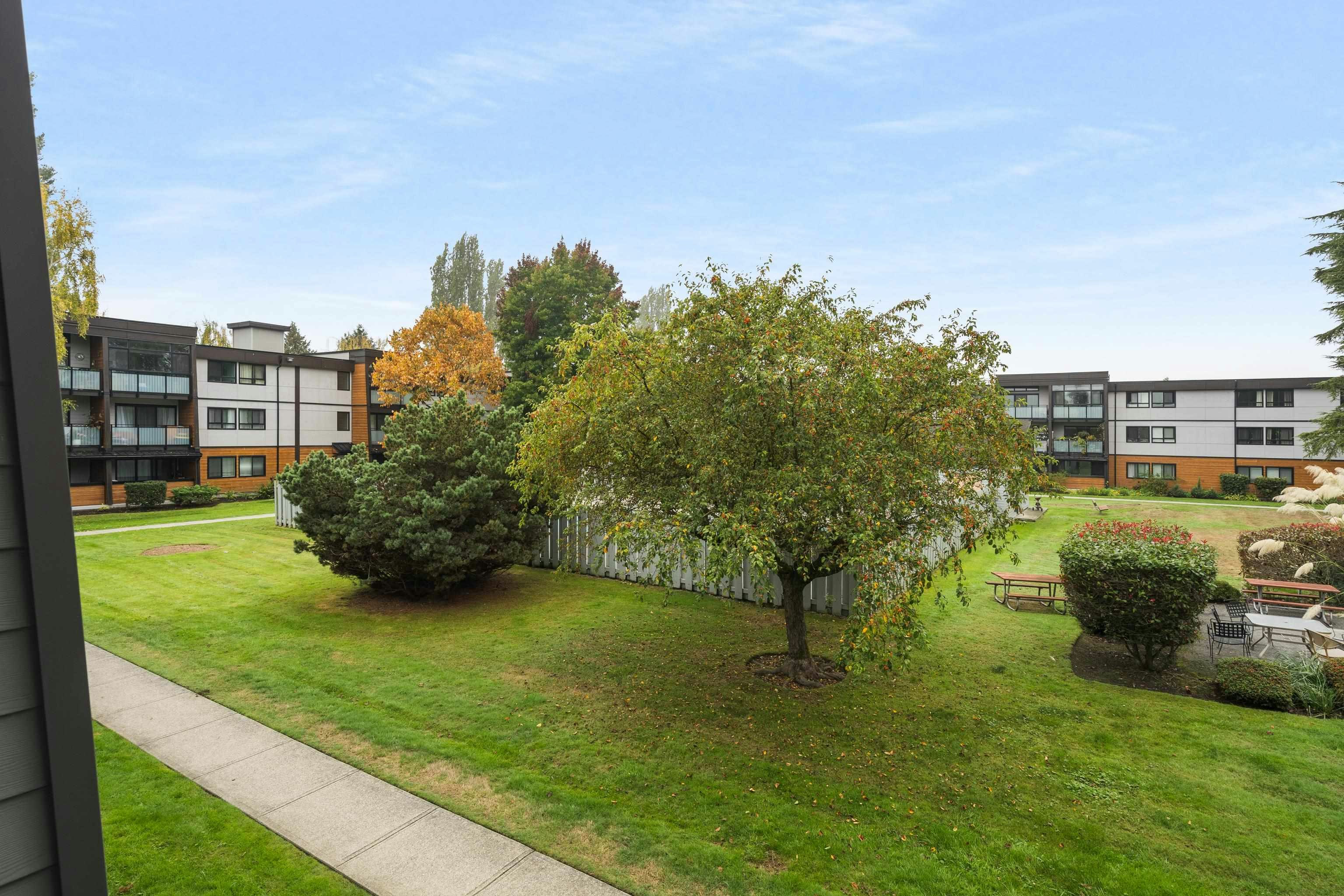 206-3451 Springfield Drive, Richmond, BC, V7E 1Z2 - 26