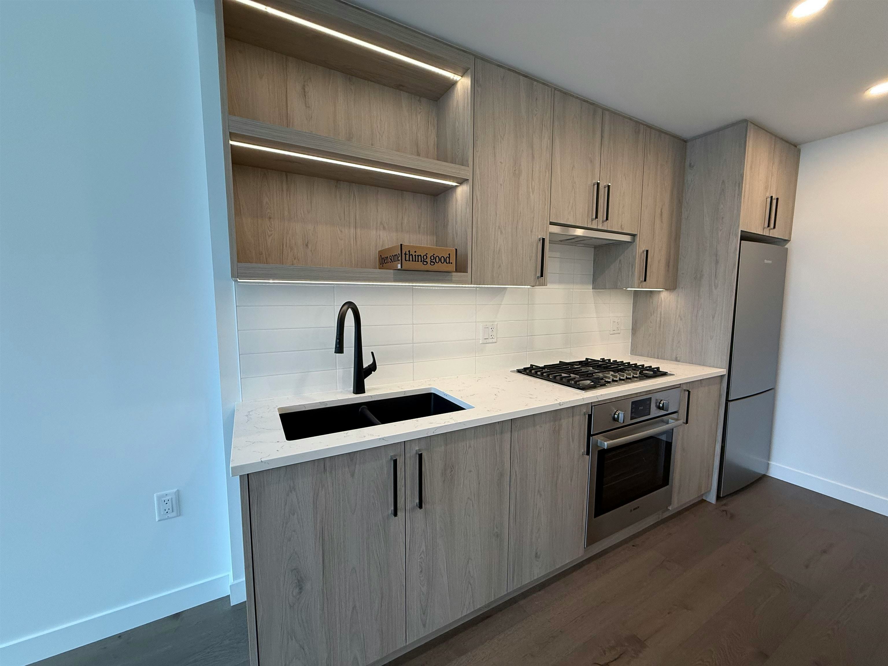 208-6859 Cambie Street, Vancouver, BC, V6P 3H1 - 7