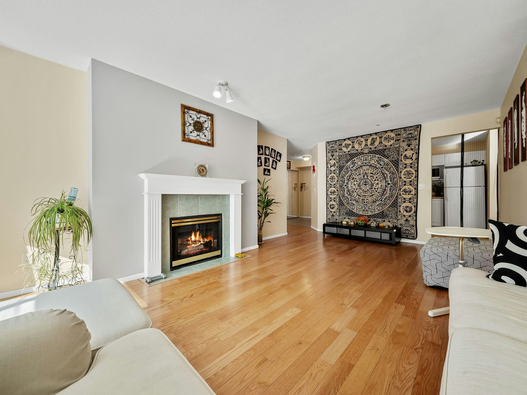 220-9688 148 Street, Surrey, BC, V3R 0W2 - 10