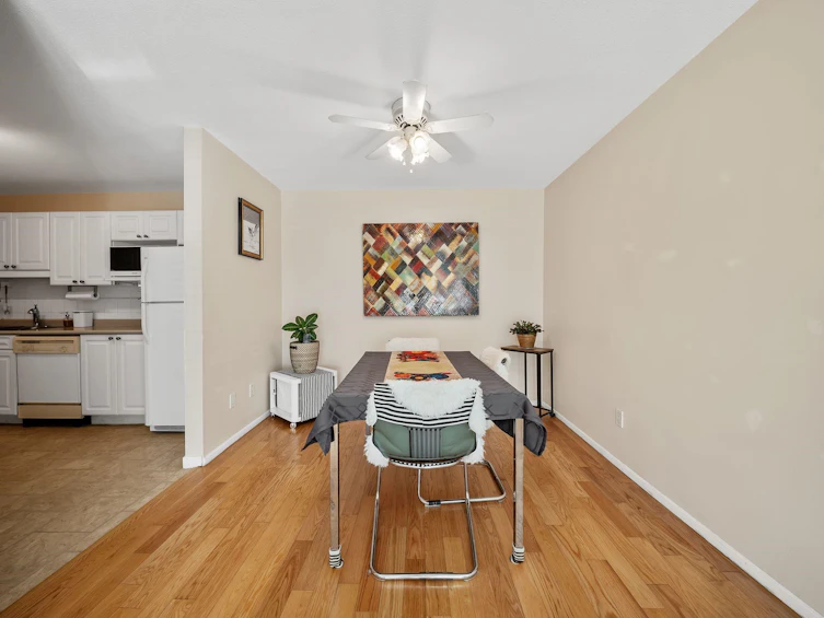 220-9688 148 Street, Surrey, BC, V3R 0W2 - 16