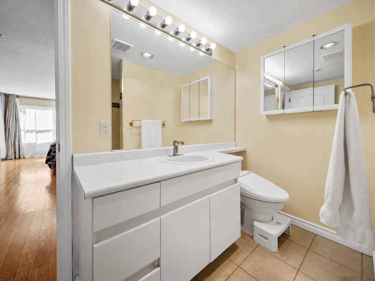 220-9688 148 Street, Surrey, BC, V3R 0W2 - 30