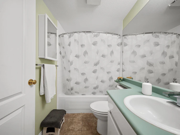 220-9688 148 Street, Surrey, BC, V3R 0W2 - 28