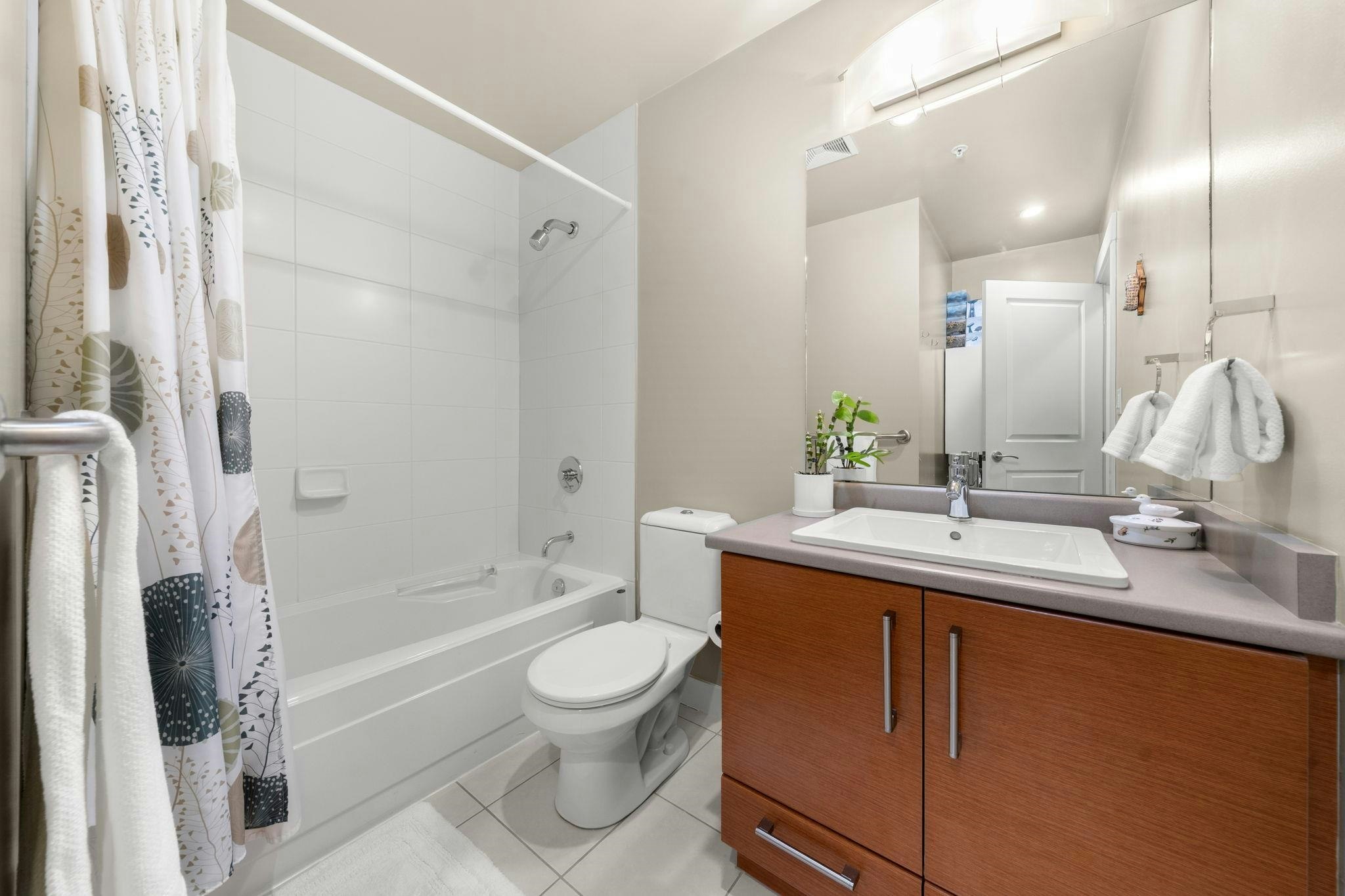 208-188 W 29 Street, North Vancouver, BC, V7N 0A2 - 30