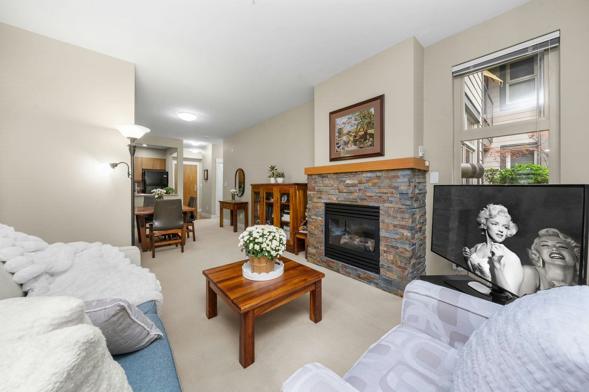 208-188 W 29 Street, North Vancouver, BC, V7N 0A2 - 10