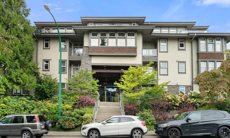 208-188 W 29 Street