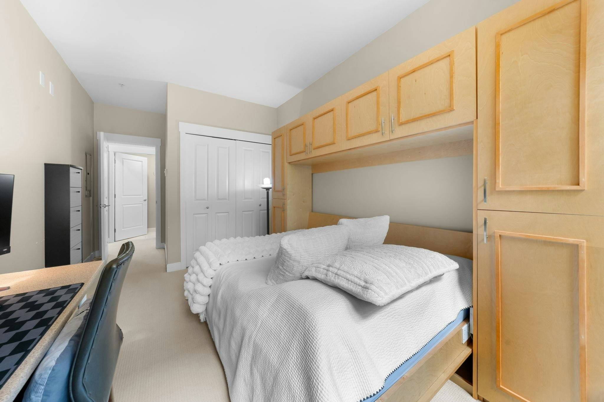 208-188 W 29 Street, North Vancouver, BC, V7N 0A2 - 29