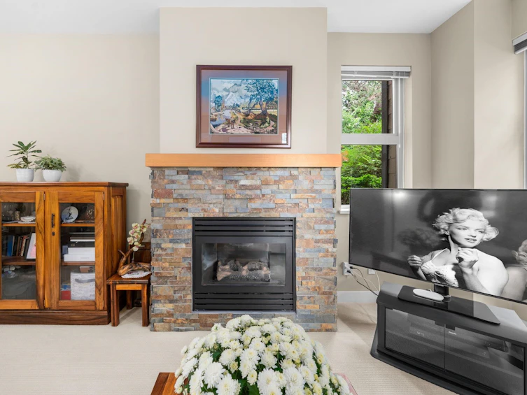 208-188 W 29 Street, North Vancouver, BC, V7N 0A2 - 9