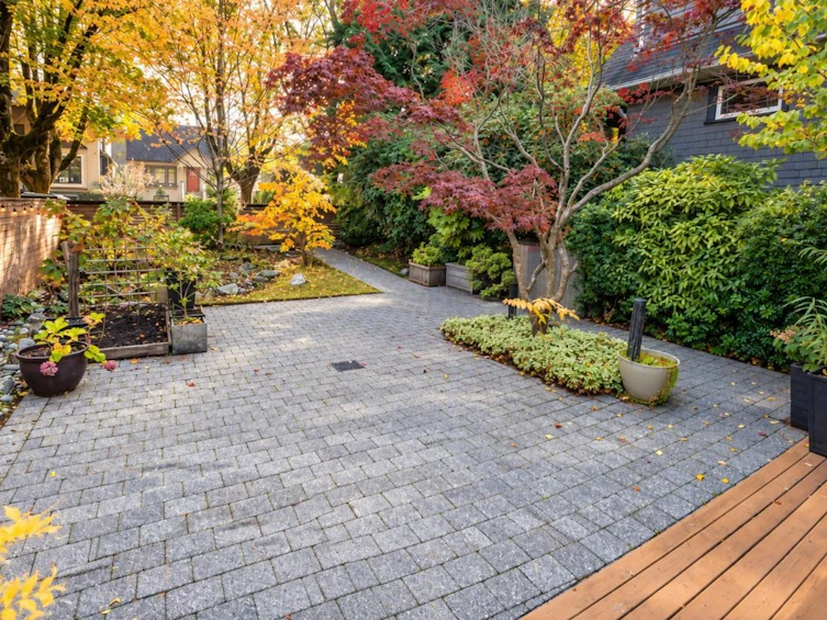 2835 W 13th Avenue, Vancouver, BC, V6K 2T6 - 38