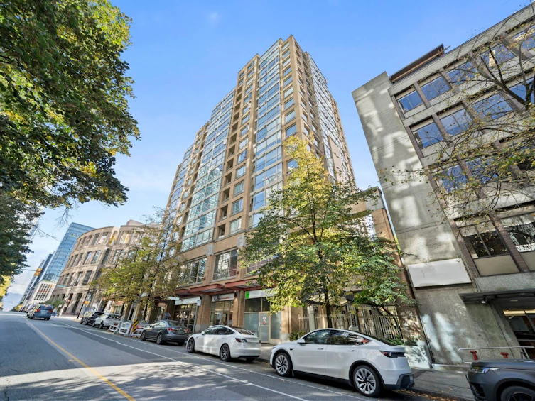 1008-822 Homer Street, Vancouver, BC, V6B 6M3