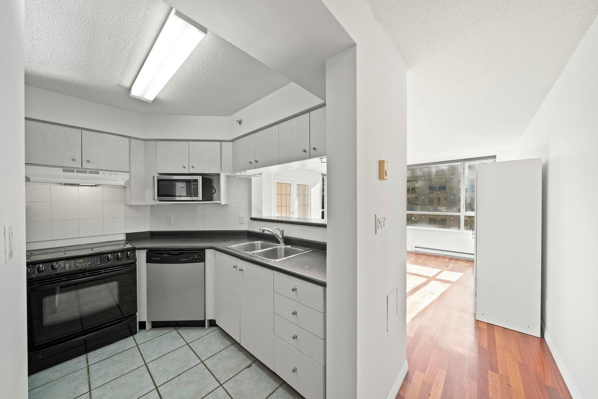1008-822 Homer Street, Vancouver, BC, V6B 6M3 - 9