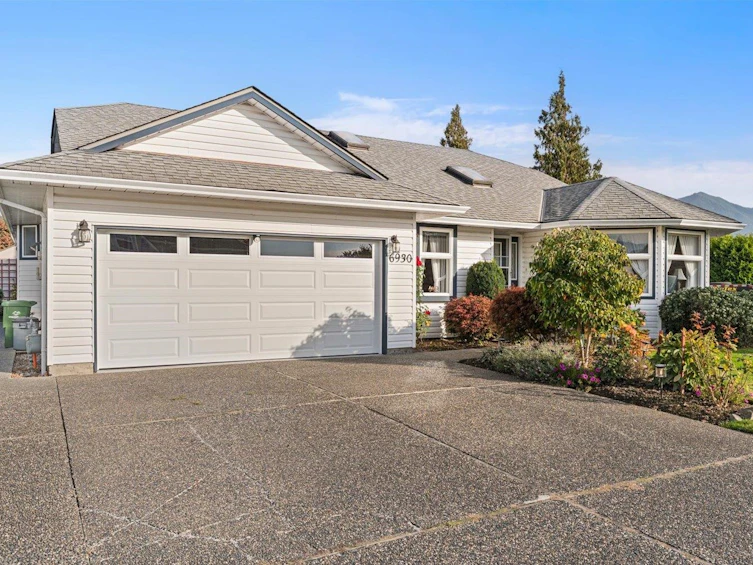 6930 Coach Lamp Drive, Chilliwack, BC, V2R 2V4 - 40