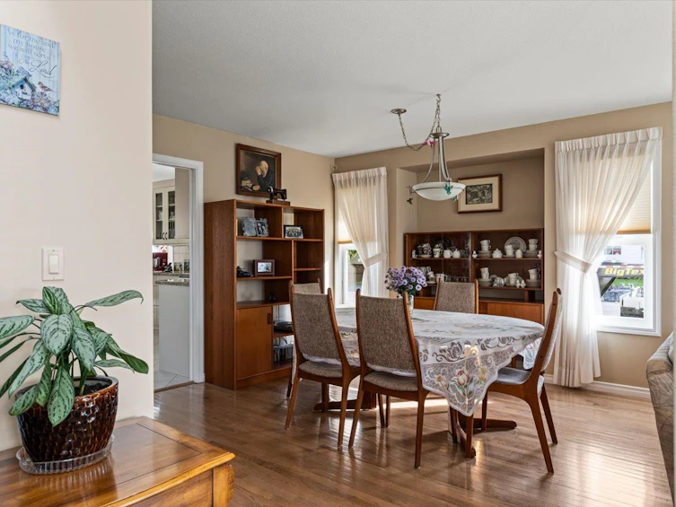 6930 Coach Lamp Drive, Chilliwack, BC, V2R 2V4 - 7