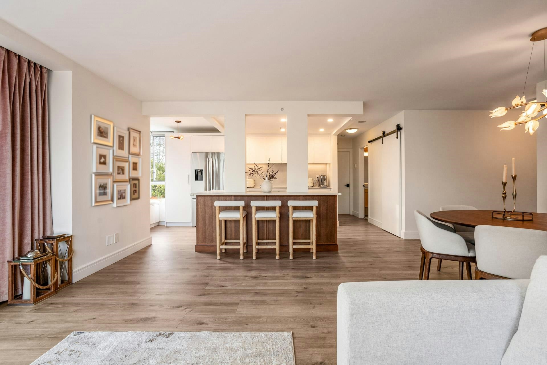 507-1201 Marinaside Crescent, Vancouver, BC, V6Z 2V2