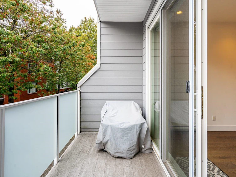 920 W 15th Avenue, Vancouver, BC, V5Z 1R9 - 10