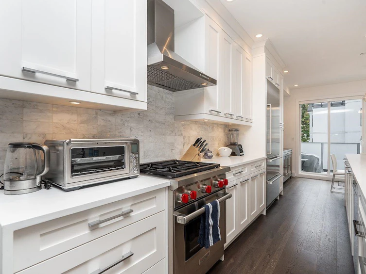 920 W 15th Avenue, Vancouver, BC, V5Z 1R9 - 15