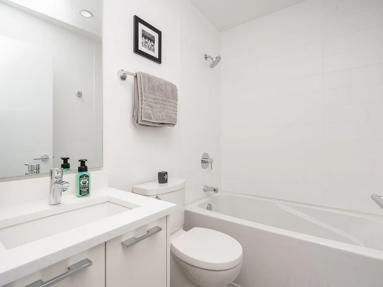 920 W 15th Avenue, Vancouver, BC, V5Z 1R9 - 26