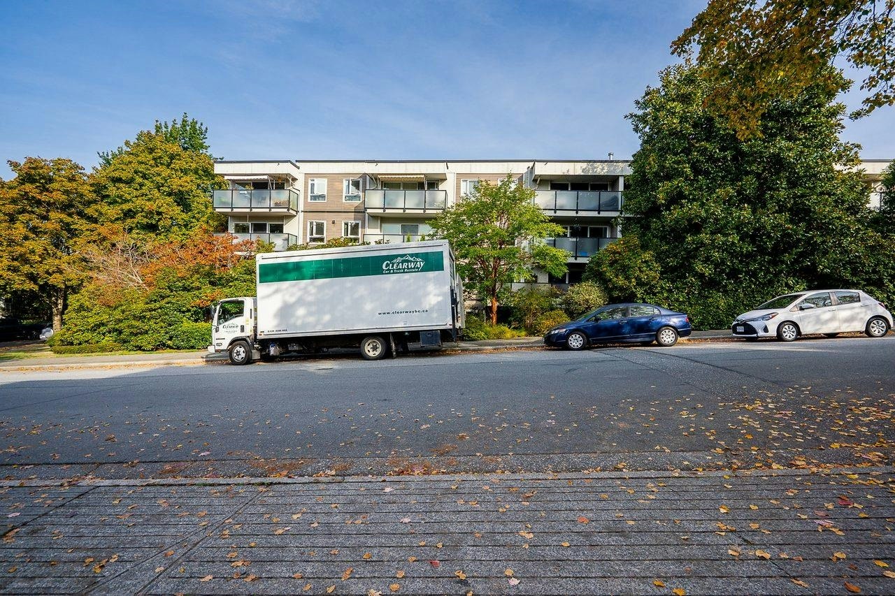 408-2333 Triumph Street, Vancouver, BC, V5L 1L4 - 32