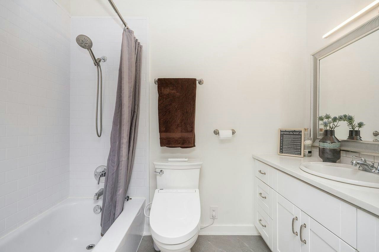 408-2333 Triumph Street, Vancouver, BC, V5L 1L4 - 25