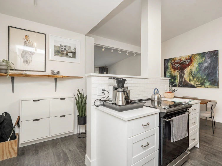 408-2333 Triumph Street, Vancouver, BC, V5L 1L4 - 11