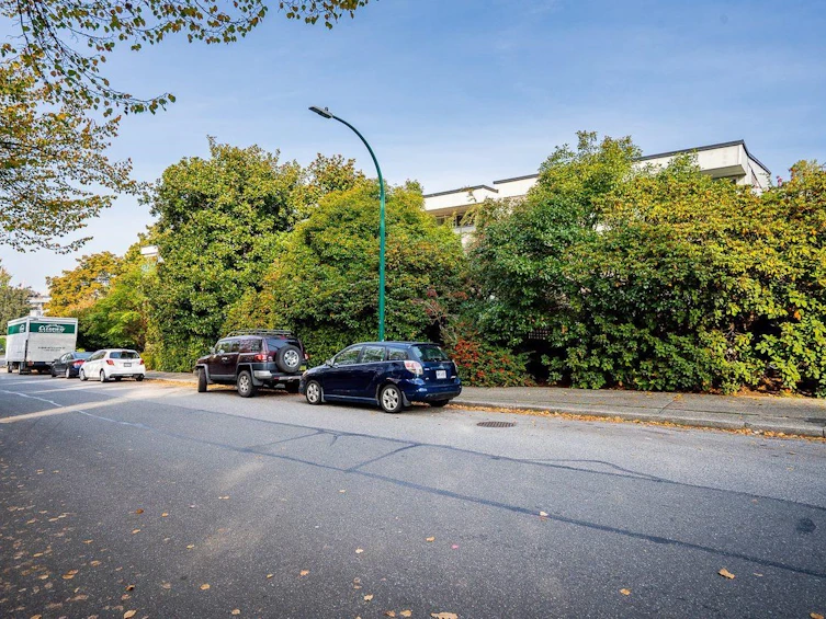 408-2333 Triumph Street, Vancouver, BC, V5L 1L4 - 33