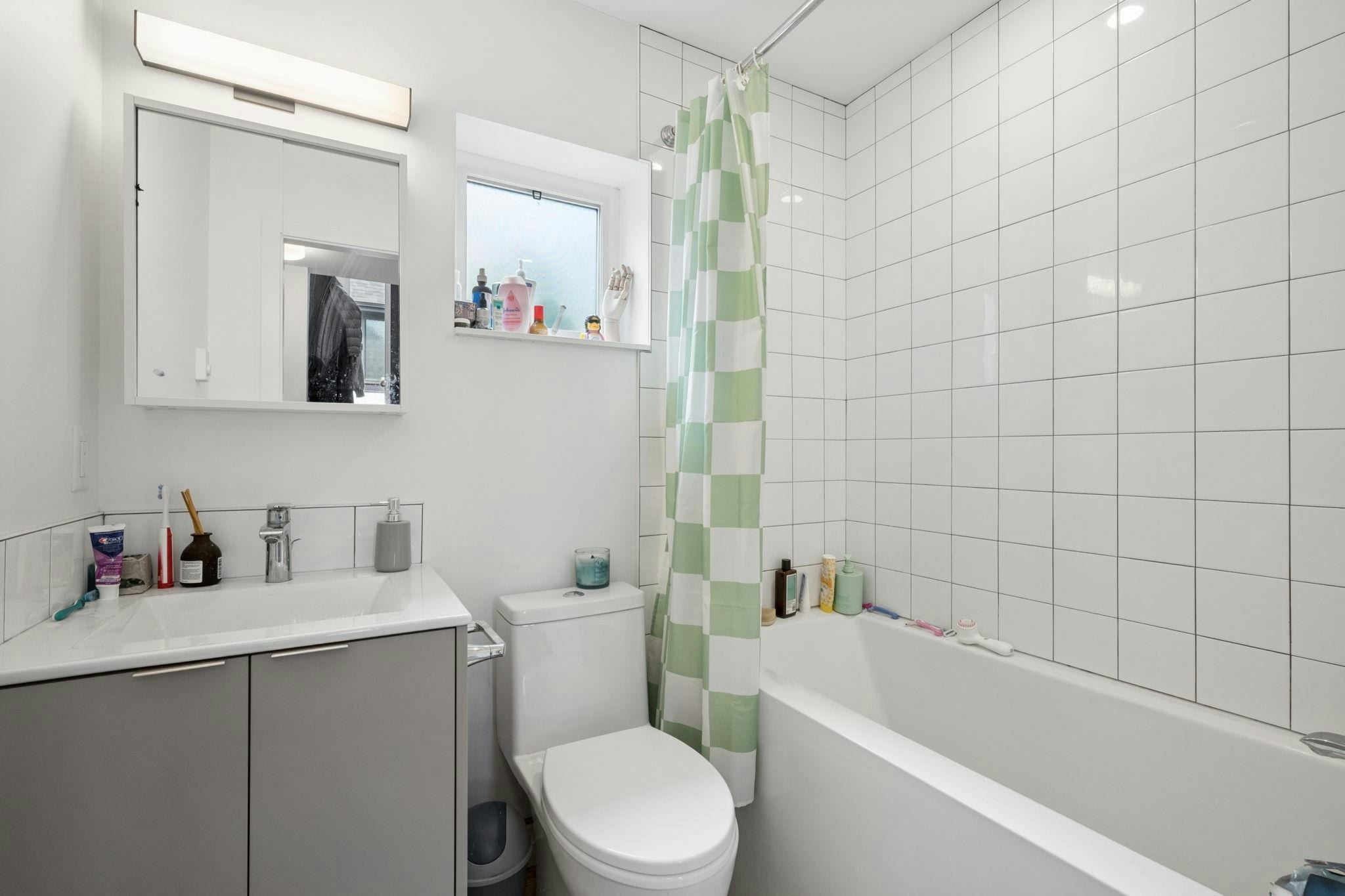 3559 Lakewood Street, Vancouver, BC, V5N 4V7 - 29