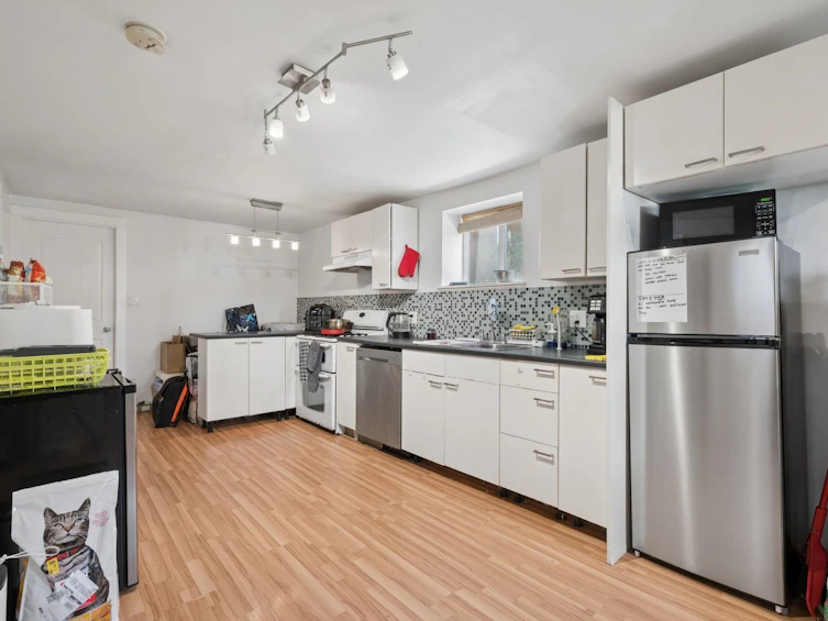 3559 Lakewood Street, Vancouver, BC, V5N 4V7 - 19