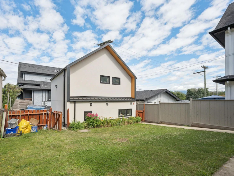 3559 Lakewood Street, Vancouver, BC, V5N 4V7 - 25