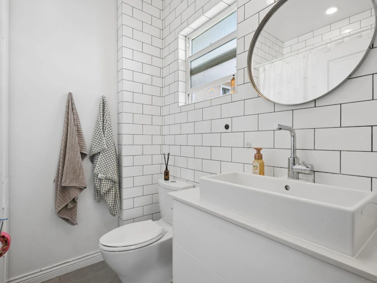 3559 Lakewood Street, Vancouver, BC, V5N 4V7 - 12