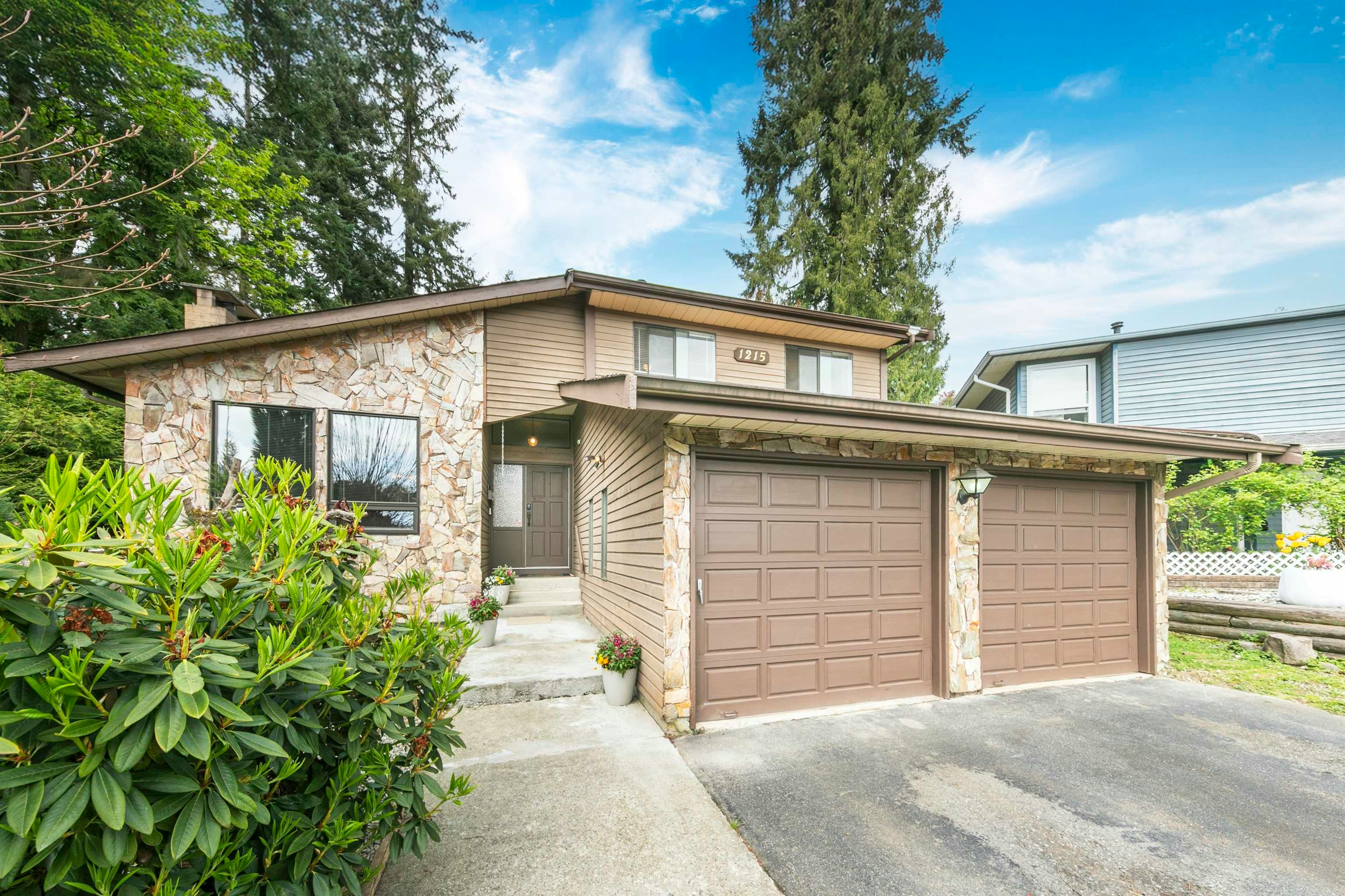 1215 Cypress Place, Port Moody, BC, V3H 3Y7