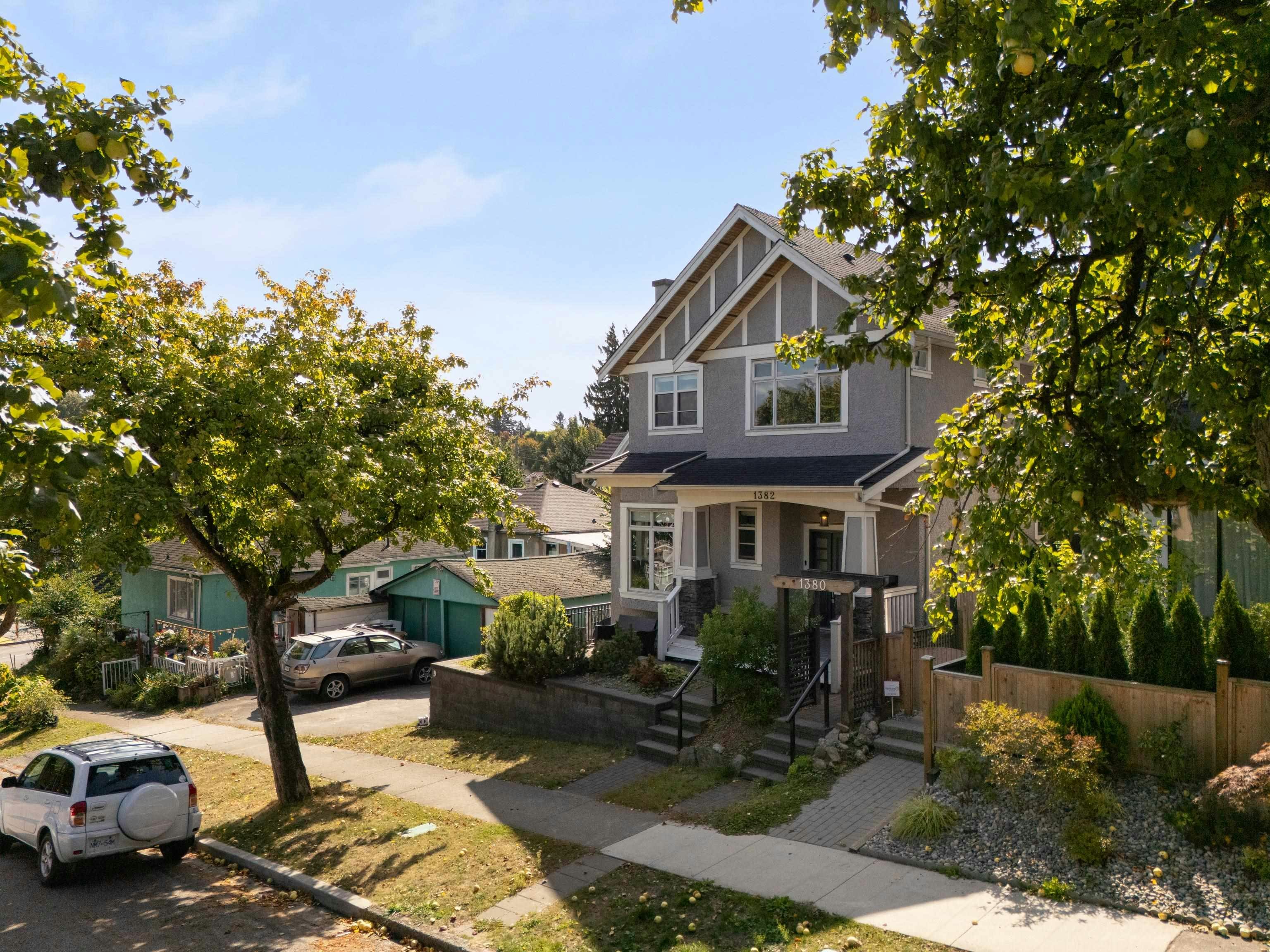 1382 E 17th Avenue, Vancouver, BC, V5V 1C8 - 12
