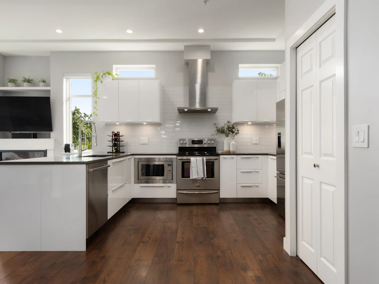 1382 E 17th Avenue, Vancouver, BC, V5V 1C8 - 24