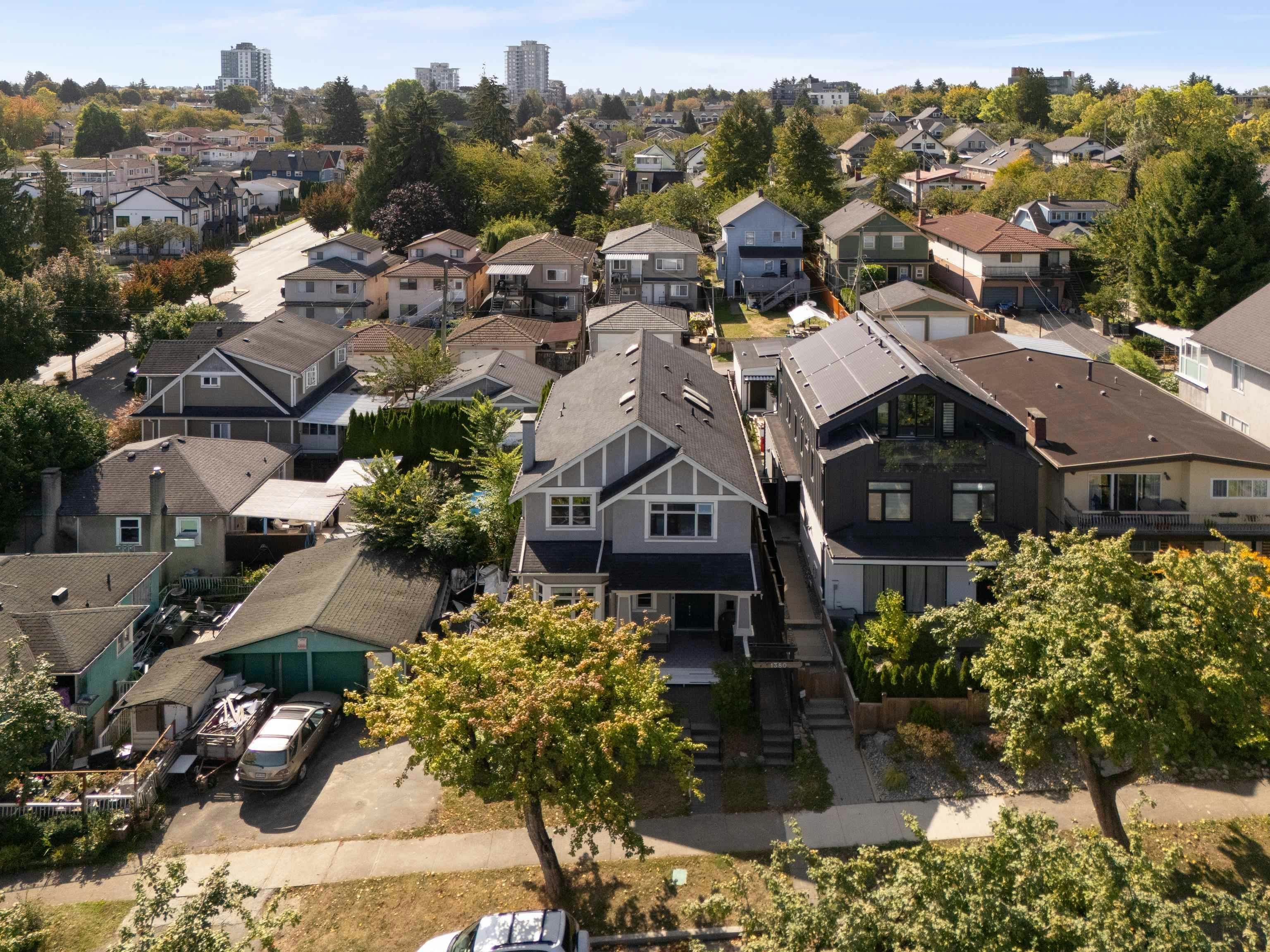 1382 E 17th Avenue, Vancouver, BC, V5V 1C8 - 14