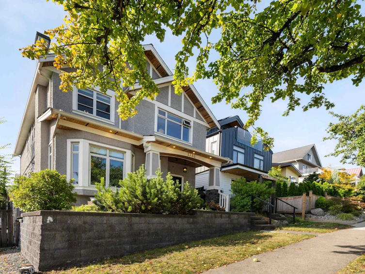 1382 E 17th Avenue, Vancouver, BC, V5V 1C8 - 19