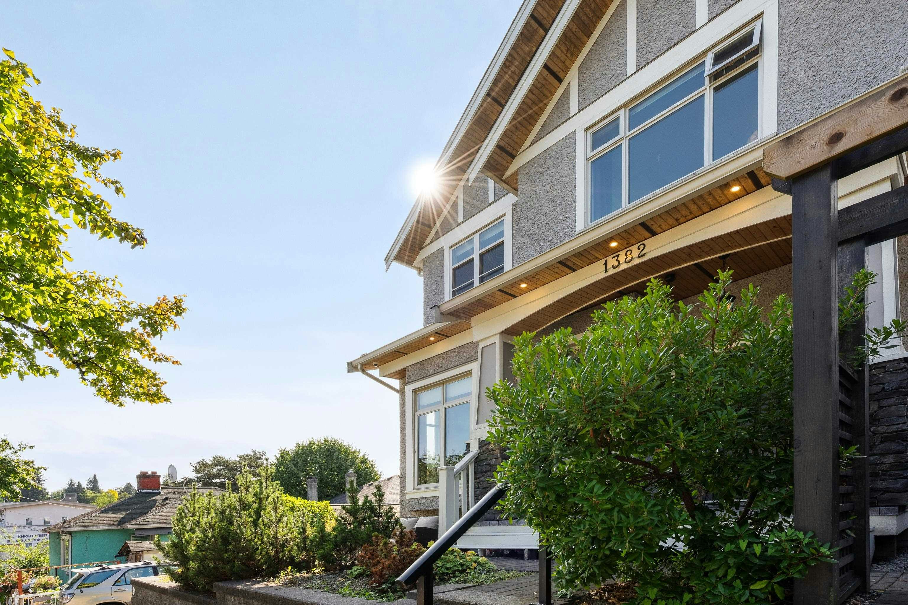 1382 E 17th Avenue, Vancouver, BC, V5V 1C8 - 20