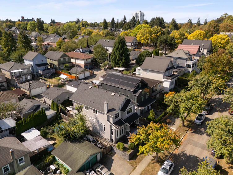 1382 E 17th Avenue, Vancouver, BC, V5V 1C8 - 15