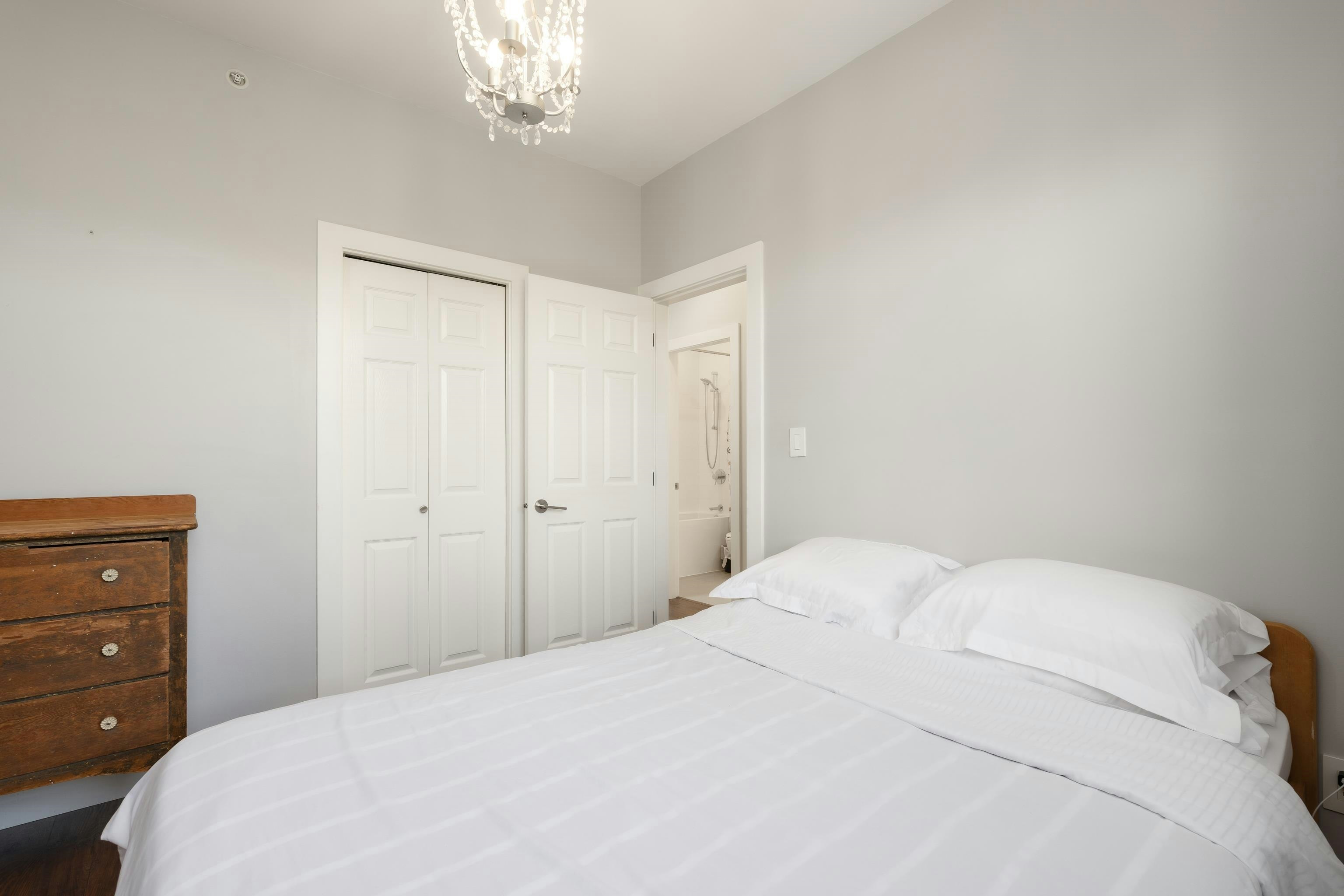 1382 E 17th Avenue, Vancouver, BC, V5V 1C8 - 39